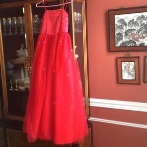Girl’s formal dress